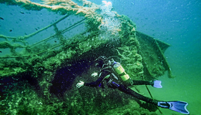 Затонувшее сухогрузное судно Ибрагим Тарханкут