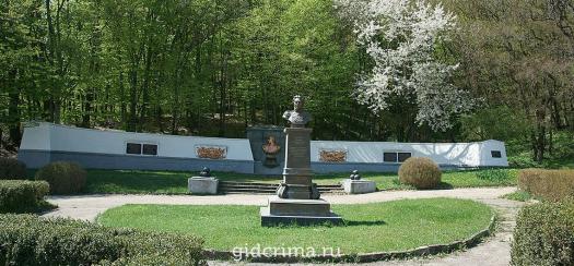 Фото Памятник Кутузову