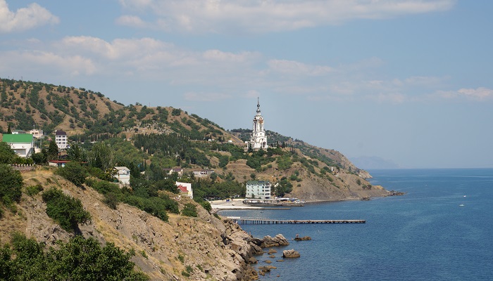 Храм Маяк Николая Чудотворца в Крыму