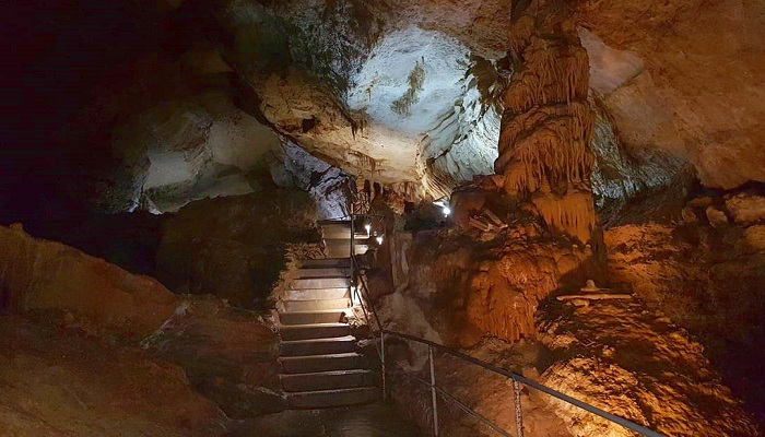 фото Мраморная пещера Крым