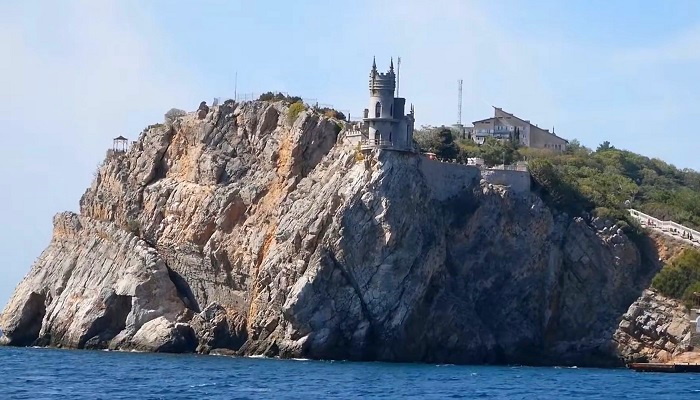 Аврорина скала Крым