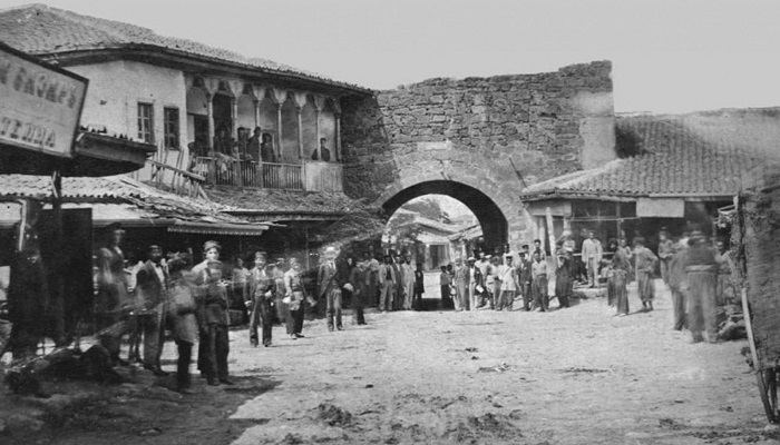 Фото Ворота в дровяной базар Евпатория