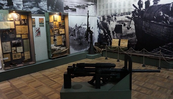 Первый зал музея истории Керченско-Эльтигенского десанта