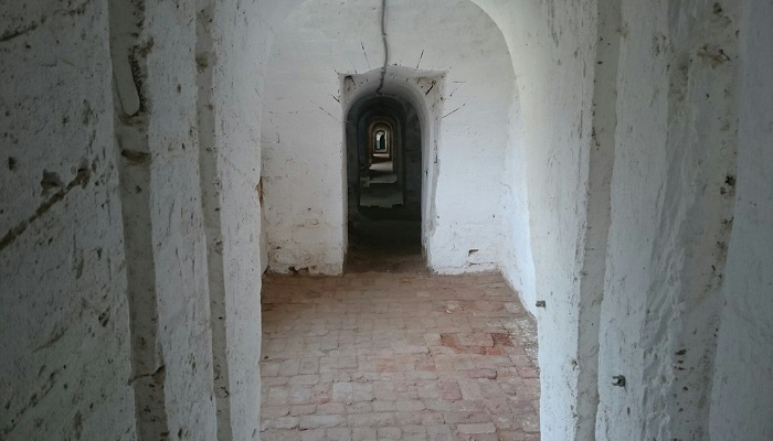 фото подземные ходы Керченской крепости