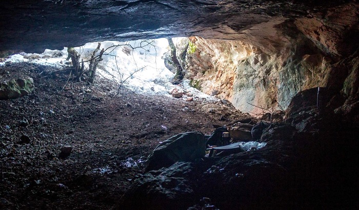 фото пещеры Крыма в январе