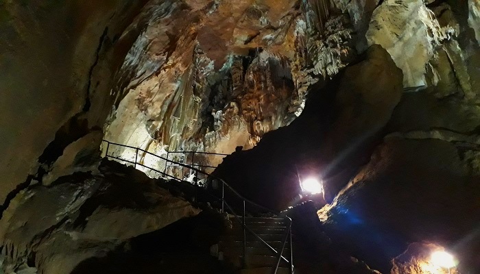  Скельская пещера Крым