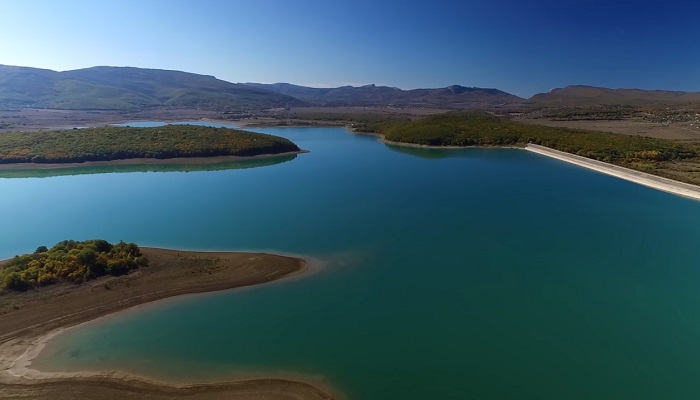 Чернореченское водохранилище в Крыму
