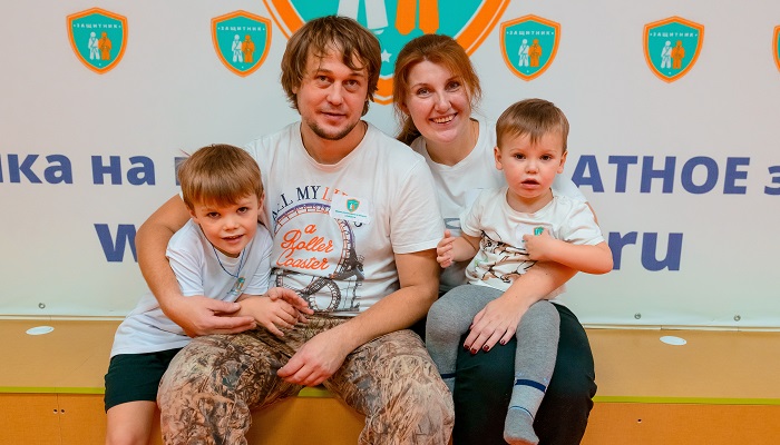 Детская спортшкола Защитник Севастополь с родителями