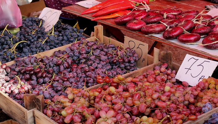 виноград на базаре крыма