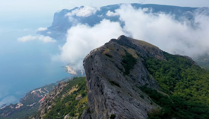 Что посмотреть в Крыму гора Ильяс-Кая