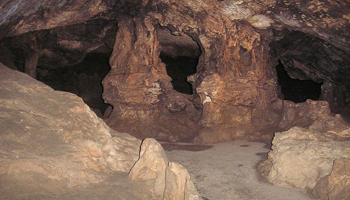 Место силы в Крыму пещера Кизил Коба