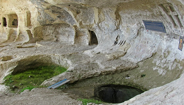 Место силы в Крыму Пещерный монастырь