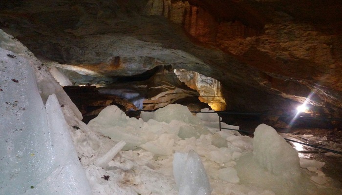 фото Ледяная пещера
